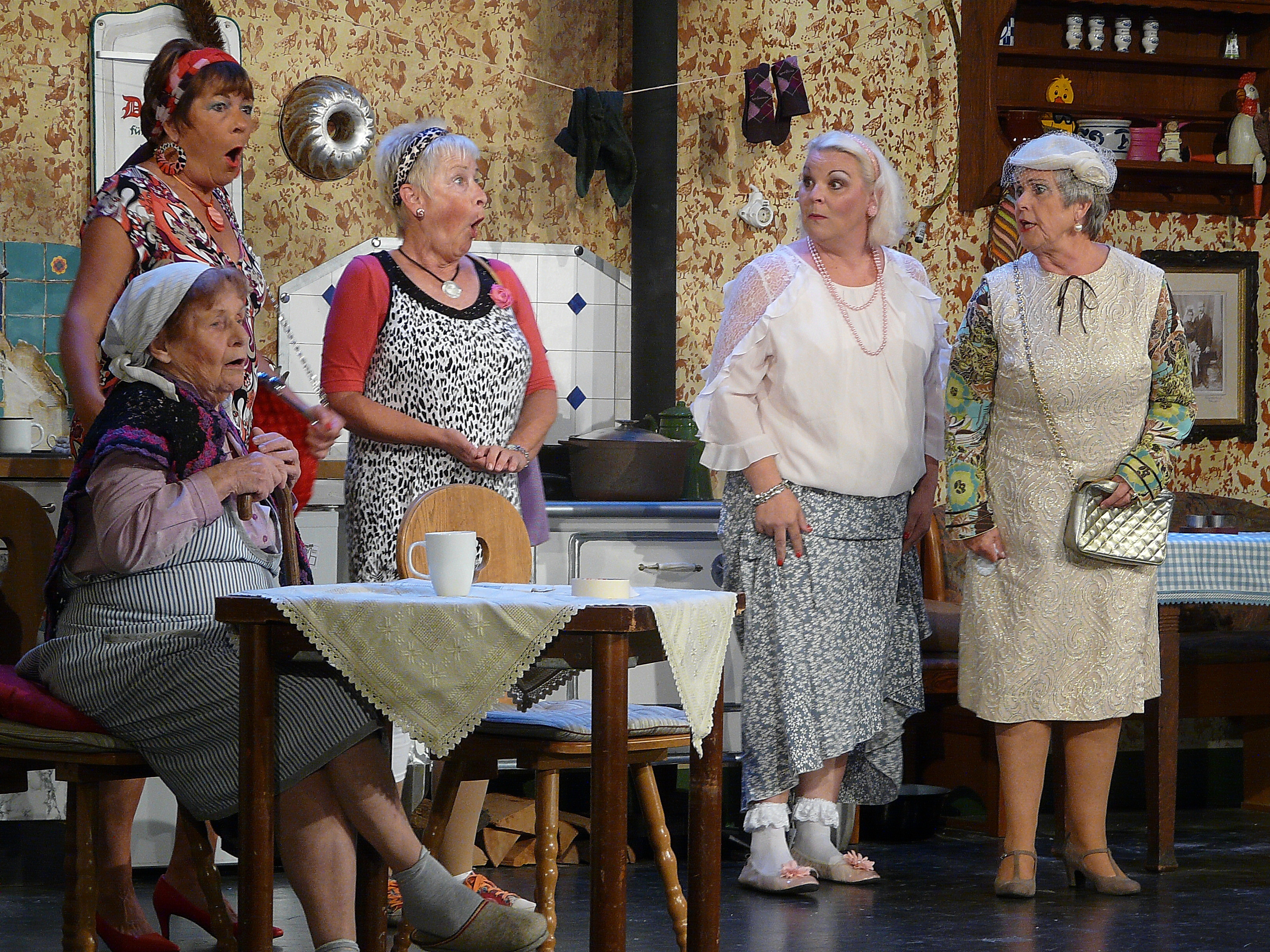 Vier Frollets un Oma